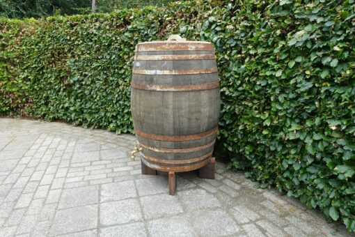 Regenton met kraan en hout/ijzeren regenton voet, 300 liter, robuuste look. - Afbeelding 2