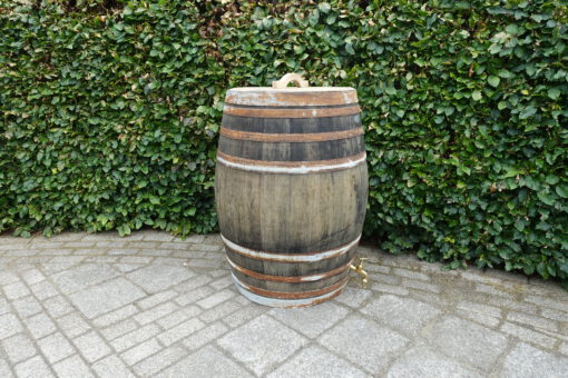 11457 regenton met kraan wijnvat 300 liter 1 scaled